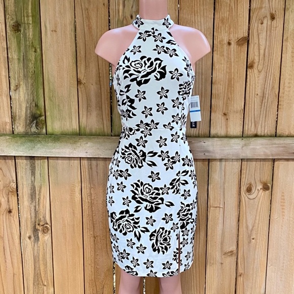 My Michelle Ivory Sheath Dress w/Black Floral NWT - Picture 2 of 8
